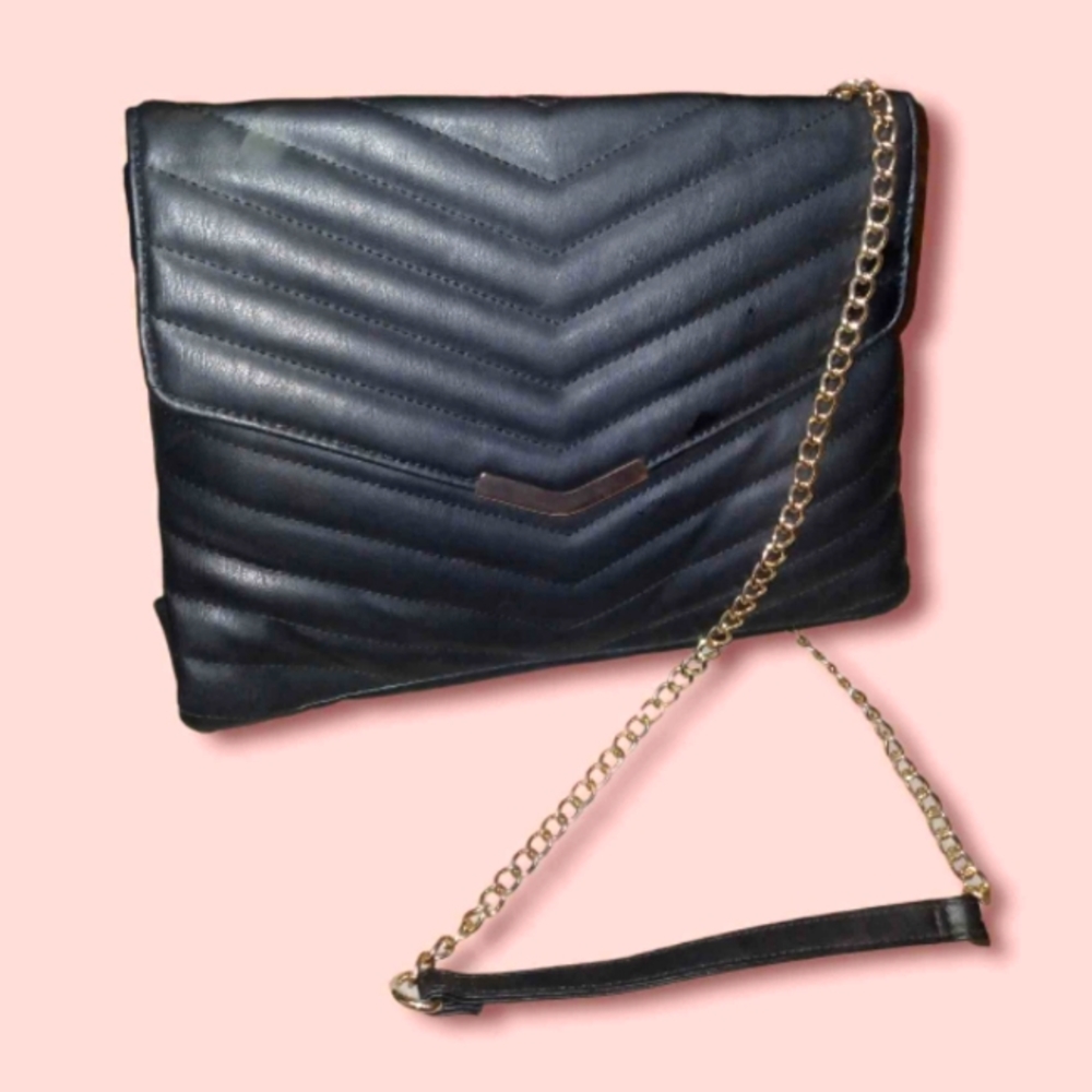 Avon purse